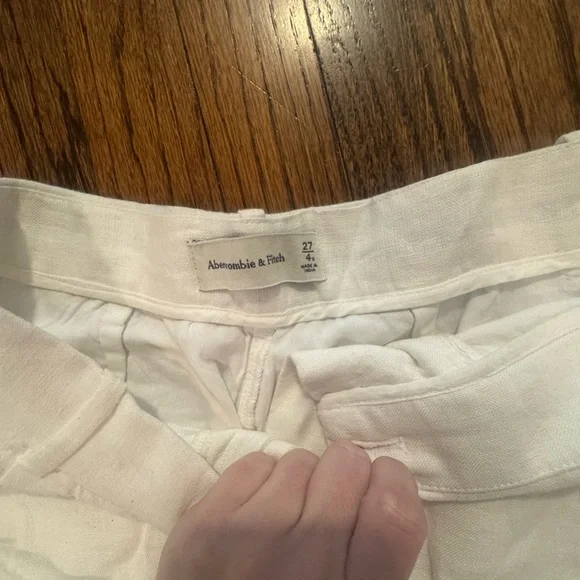 A&F Sloane Tailored Linen-Blend Pant - Picture 3 of 3